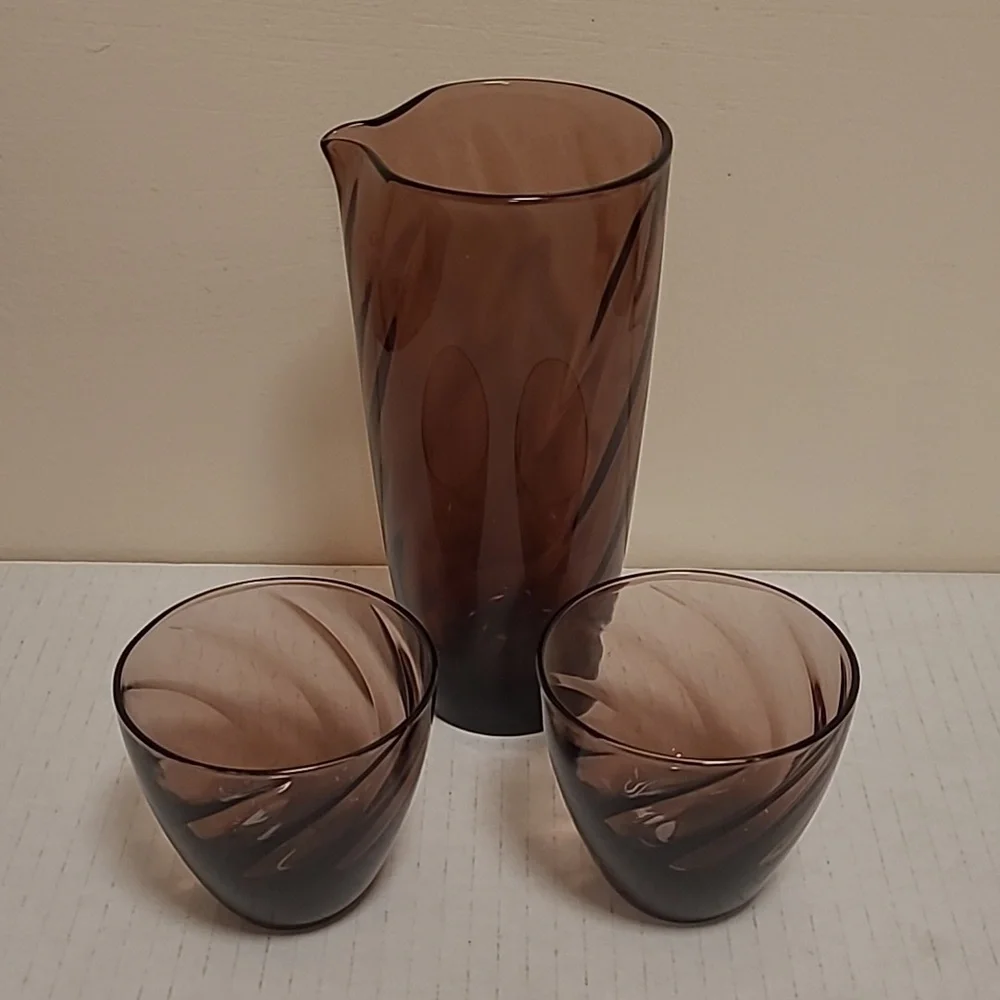 Vintage Amethyst Cocktail Pitcher with 2 Cocktail Glasses